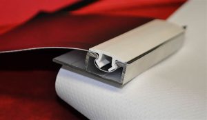 монтаж на винил на живо